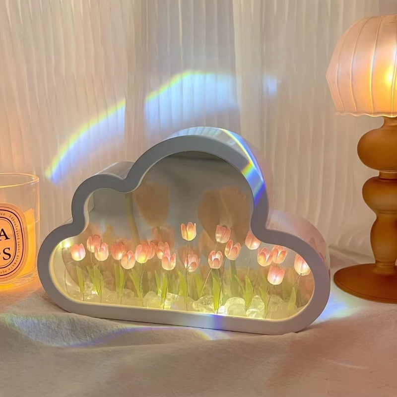 Cloud Tulip Lampe