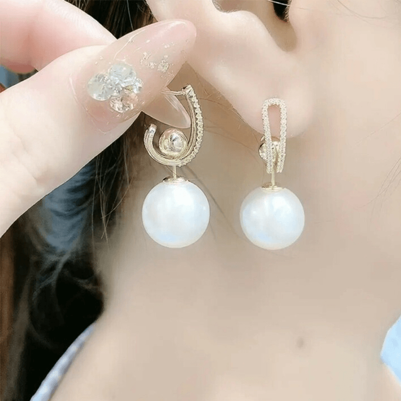 Elegant earrings with multiple combinations