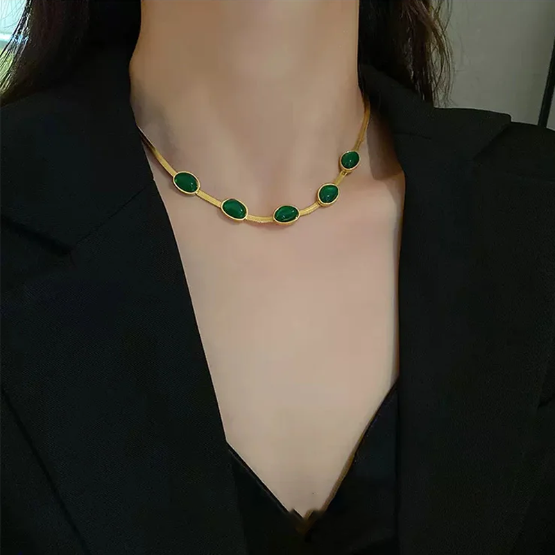 Emerald halskjede armbånd